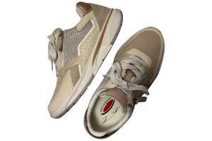 GABOR 66.878.33 beige sneaker - www.claessensschoenen.nl