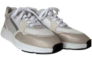 VIA VAI VIC CELIA 62044-06-1219 beige sneaker - www.claessensschoenen.nl