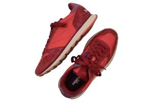 HOFF NAXOS rood sneaker - www.claessensschoenen.nl