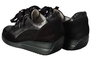 WALDLAUFER 980008 zwart sneaker - www.claessensschoenen.nl